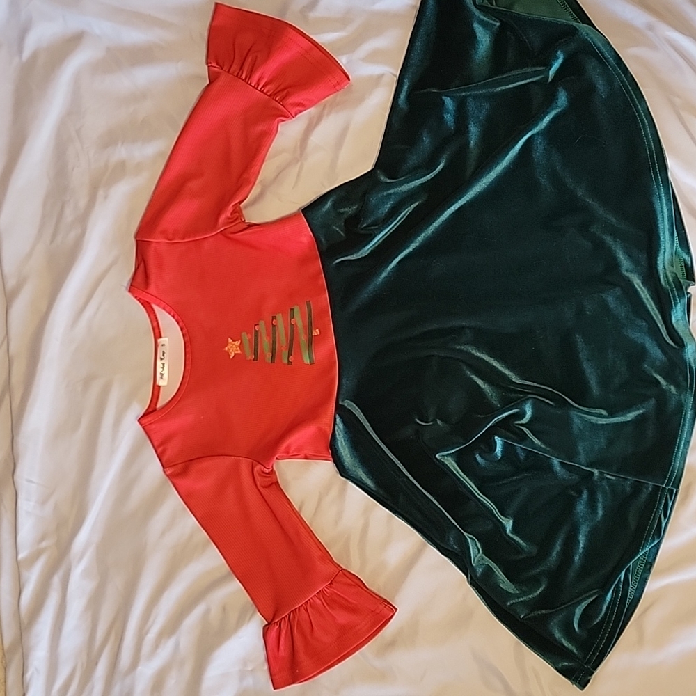 Girls Size 5 Christmas dress
